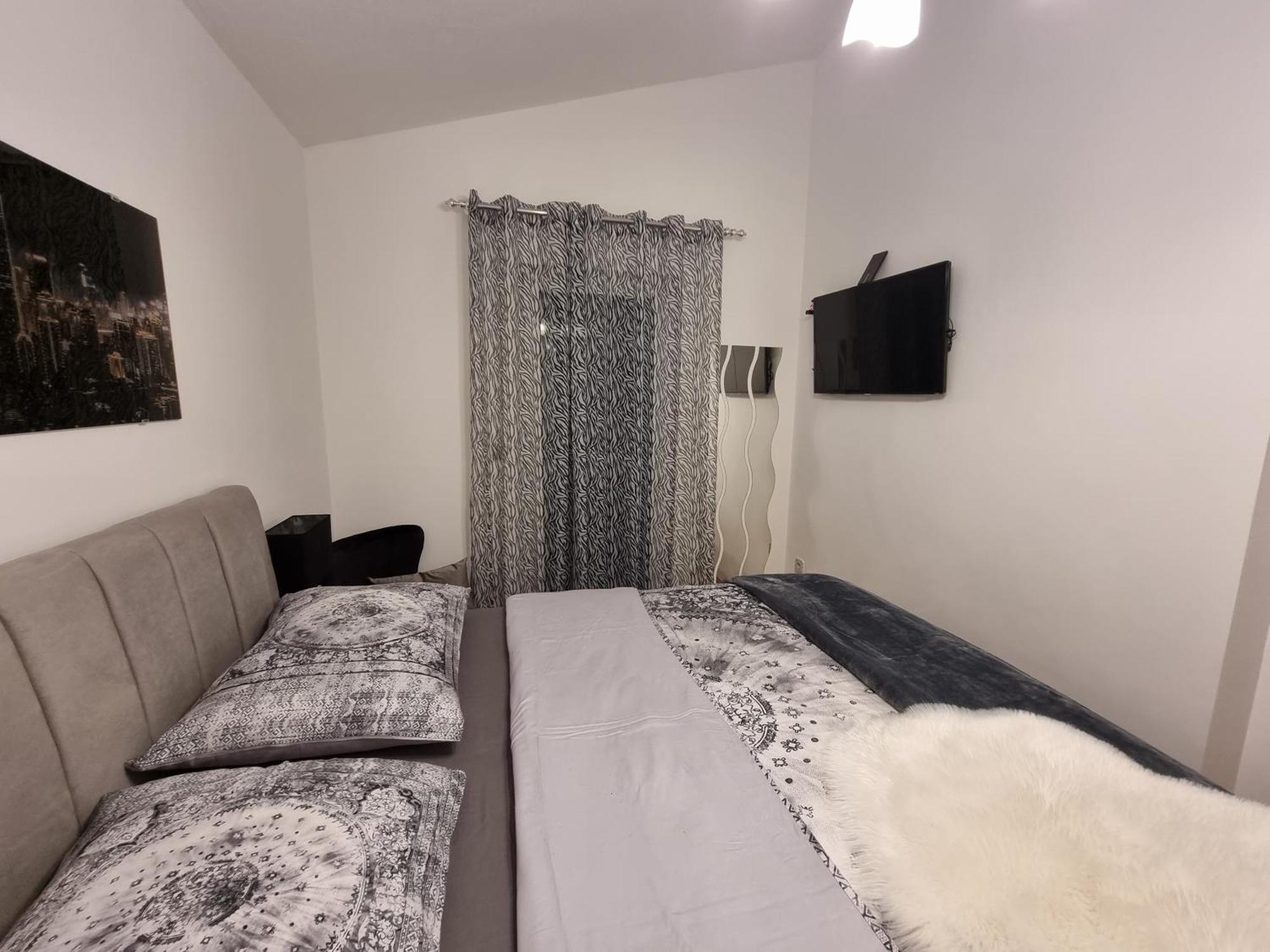 Apartments Villa Sunce Dugi Rat Quarto foto